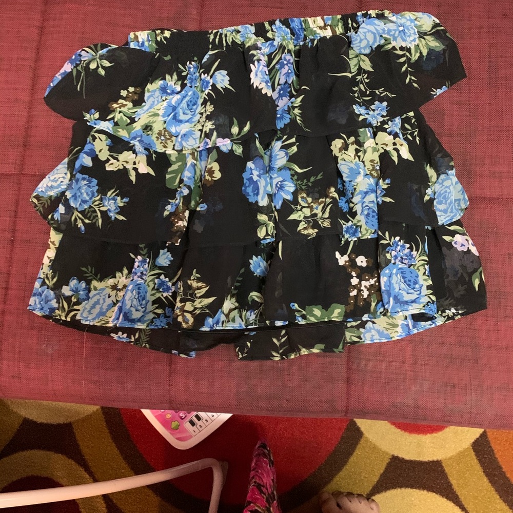 Women’s skirts buy one get one free